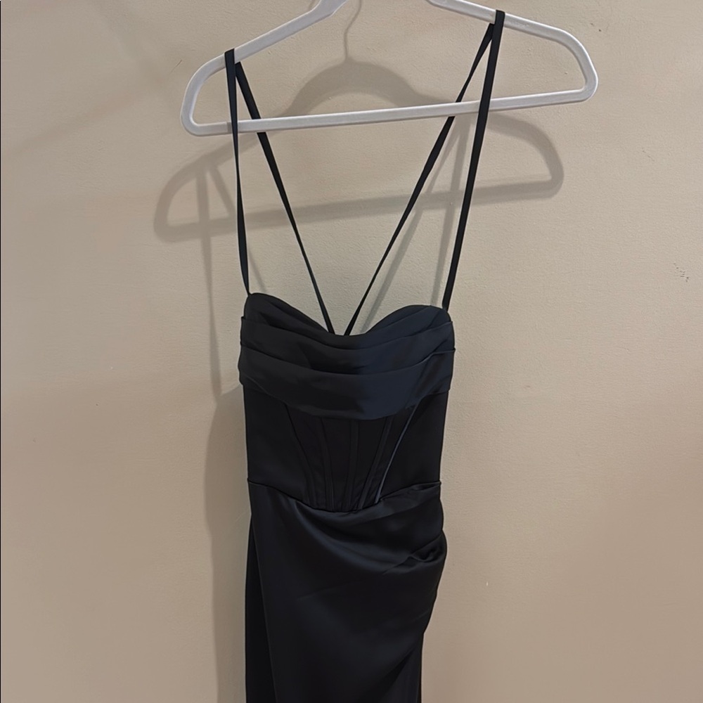 Elegant Black Spaghetti Strap Dress
